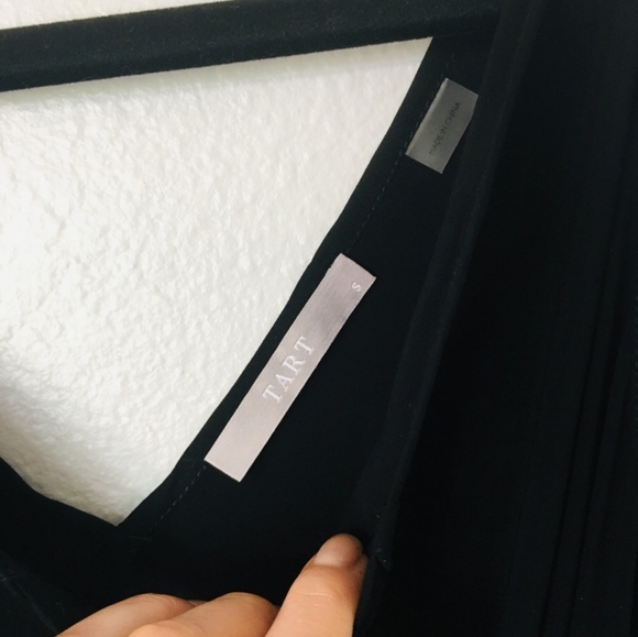 Tart jumpsuit size small - Picture 2 of 6